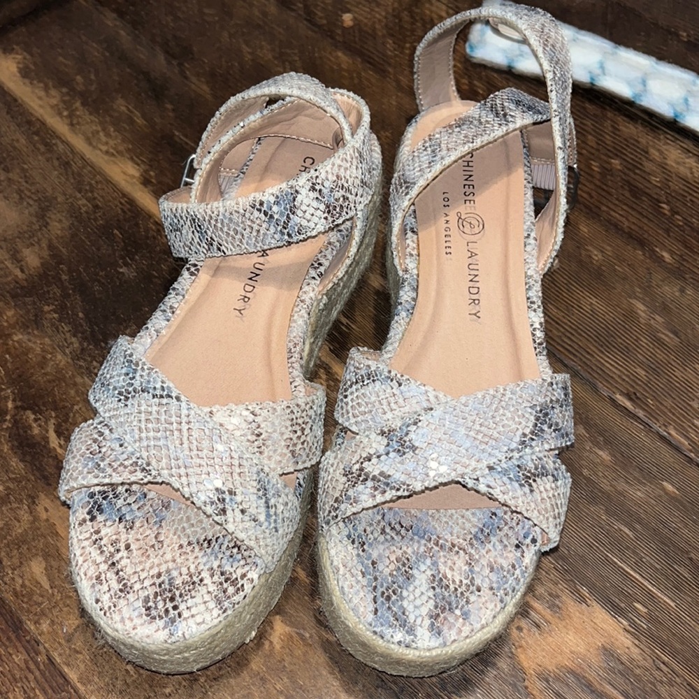 Platform sandal